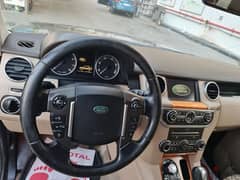 Land Rover LR4 2011