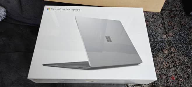 Microsoft Surface Laptop 5 13.5" 12th i5-1235U 8GB 512GB Platinum