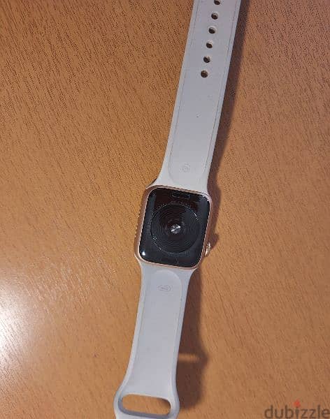 Apple watch SE 40mm Gold Alu Starlight 4