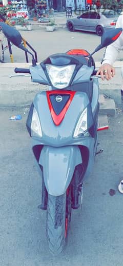 اسكوتر st200