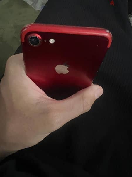 I phone 7 Red 3