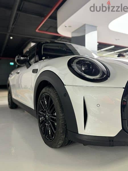 MINI Cooper 2023 Zero 5