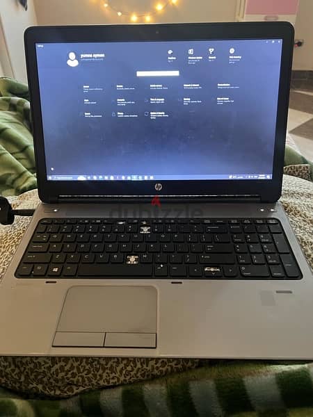 HP elitebook 22H2 2