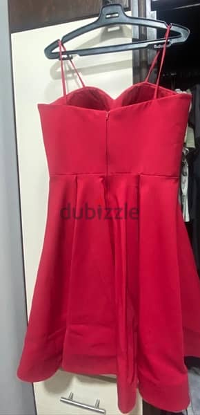 Red Short Dress فستان سواريه احمر 1