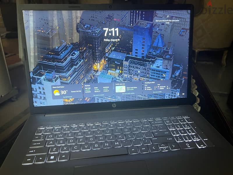 Hp 17.3 inch laptop touch screen 2