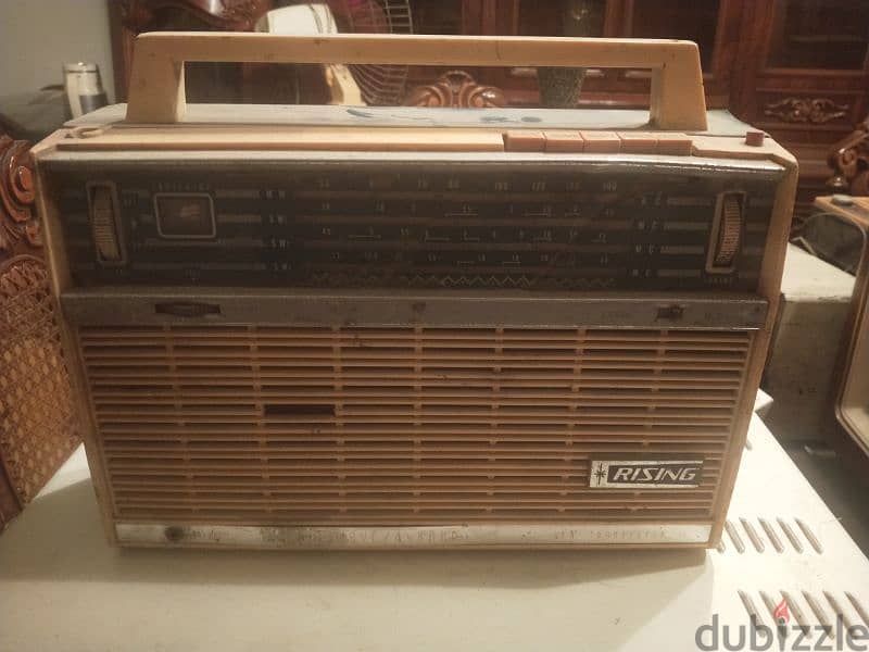 Vintage Radios and an old phone set . . . 1