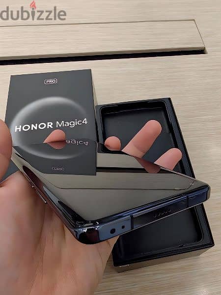 جديــد مـن امريكا هونر ماجيك 4 برو 5G 
Honor Magic 4 Pro 5G (12G/512G) 8