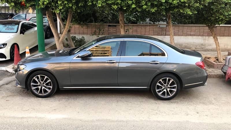 Mercedes-Benz E200 2020 Exclusive Wakil “price is negotiable” 2