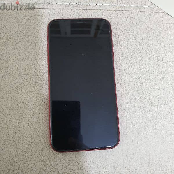 Iphone 11  64GB RED 2