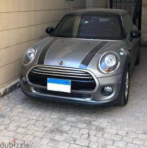 Mini Cooper  مقدم ٤٠٠ الف قسط ٢٧ الف شهريا - فابريكا صيانه توكيل 3