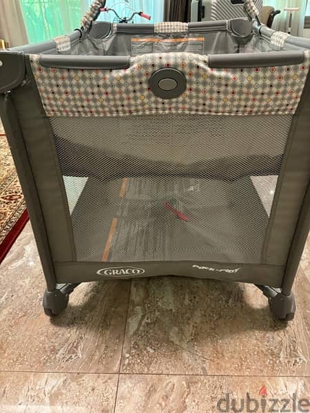 Graco baby bed foldable and reliable 0