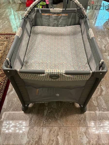 Graco baby bed foldable and reliable 1