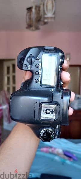 بودي كانون 7d mi 5