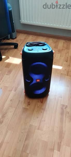 JBL Partybox 110 - Like new 2