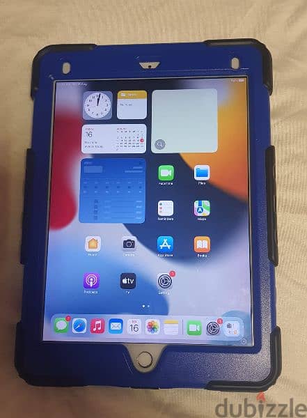 ((Gold Ipad pro 9.7 cellular + WiFi with full cover)) 3