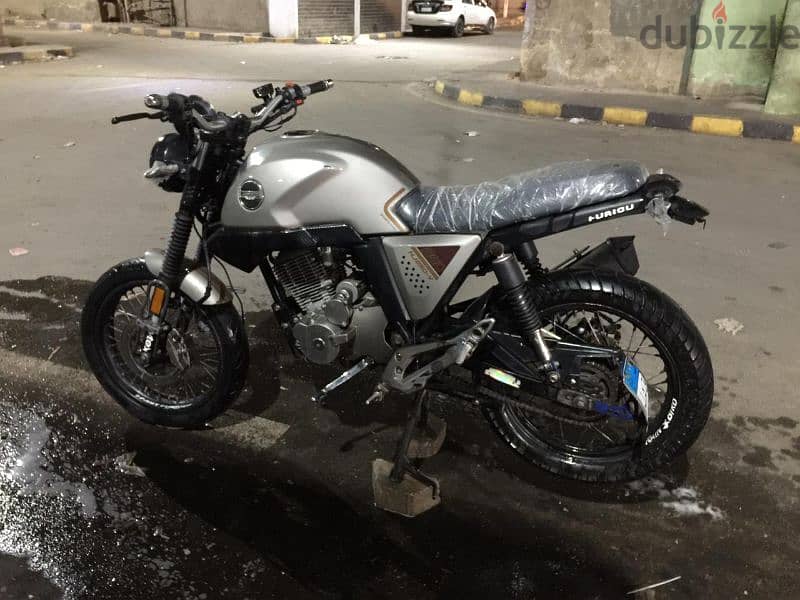 هوجان v250  موديل. 2020 ماشيه 35 الف كيلو رخصه سنة و3 شهور محلتش 3