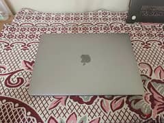 Macbook Pro 2018 13 inch || ماك بوك بسعر لقطه 0