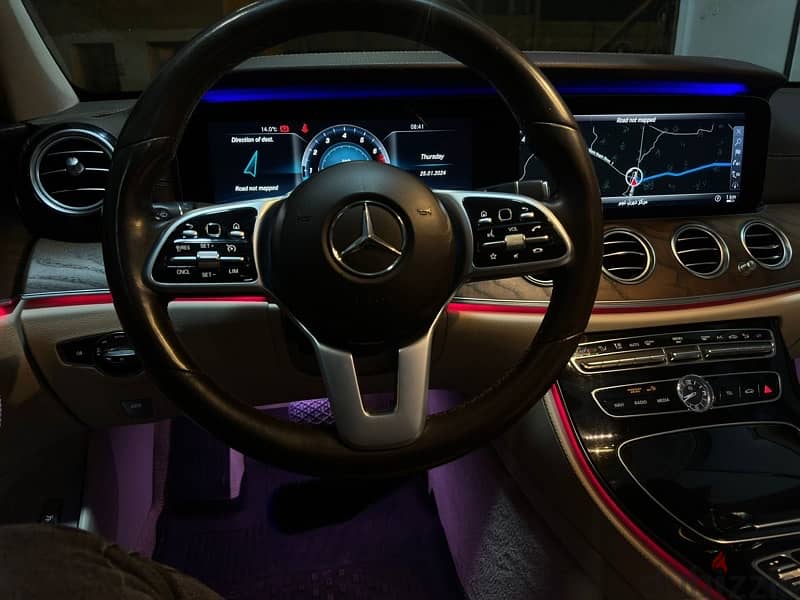 Mercedes-Benz E180 2019 12