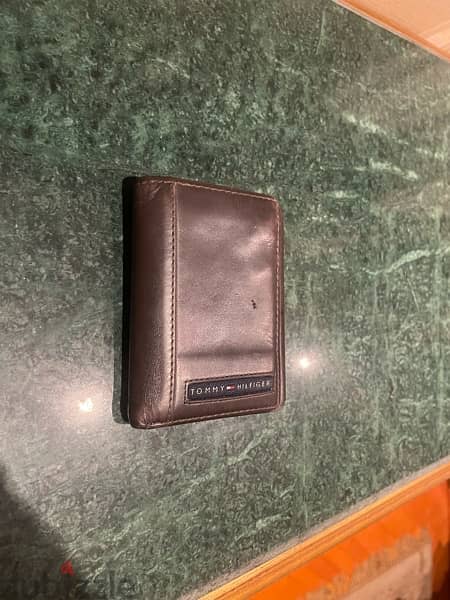 tommy hilfiger wallet 4