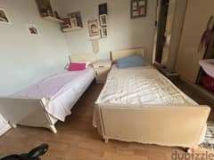 2 single beds 100x200 +commode + mattress