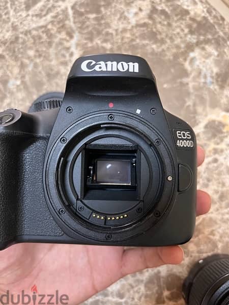 كاميرا canon (4000d) استعمال خفيف جدا حاله شبه الزيرو 6