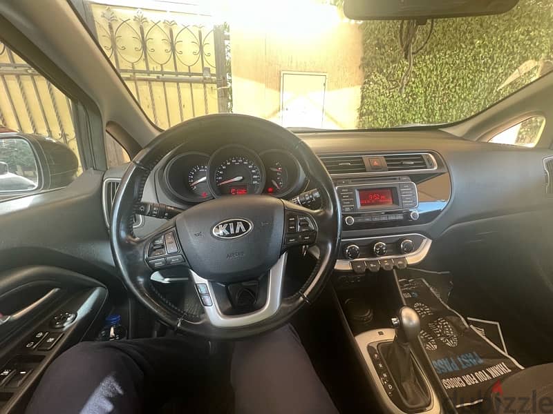 Kia Rio 2016 4