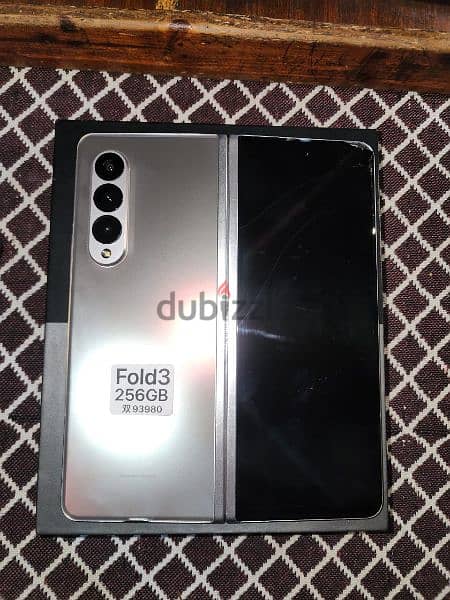 Galaxy zfold 3 5G 4