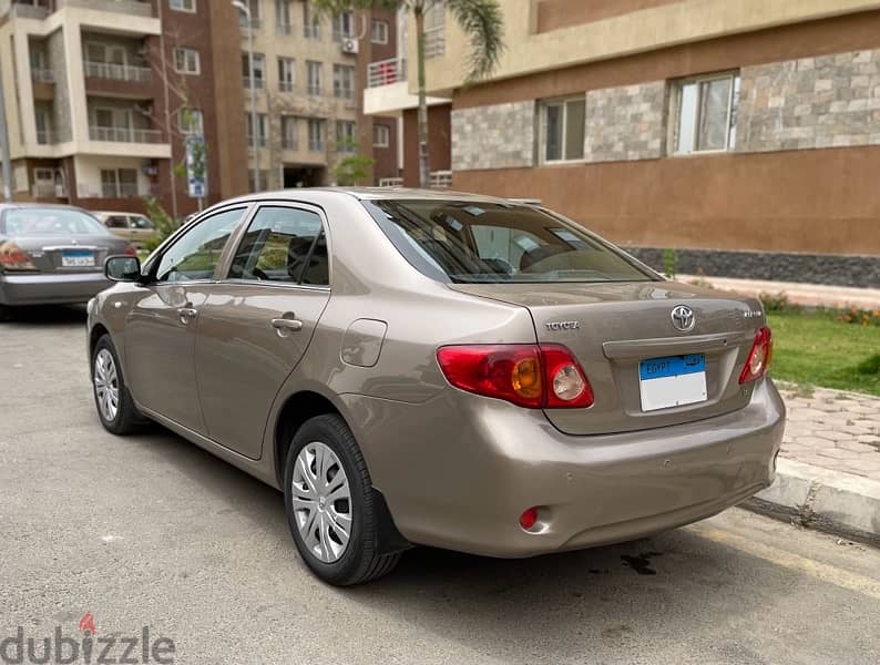 Toyota Corolla 2010 5