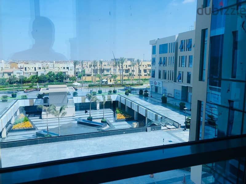 Mivida Clinic Rent 40m New Cairo ميفيدا عيادة ايجار ايترنا التجمع 8