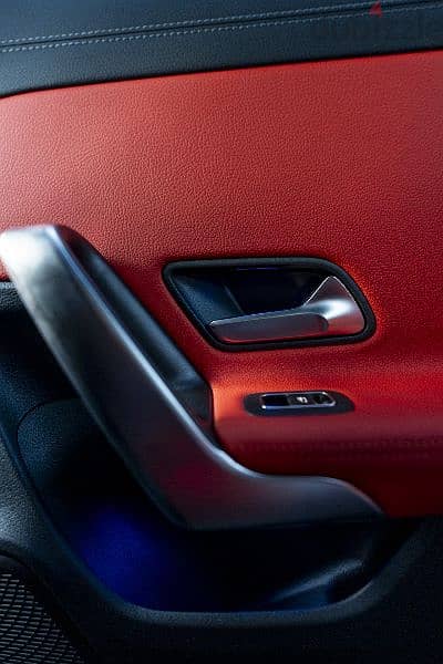 Mercedes CLA 200 2024 RED INTERIOR 6