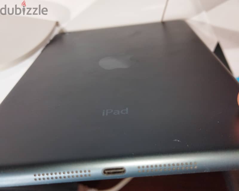 iPad2,7  Mini (A1455  Wi-Fi + Cellular)   32 GB 5