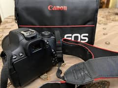 Canon 700D + Lens EF-S 18-55mm f/3.5-5.6 IS STM كاميرا كانون مستعمله 0