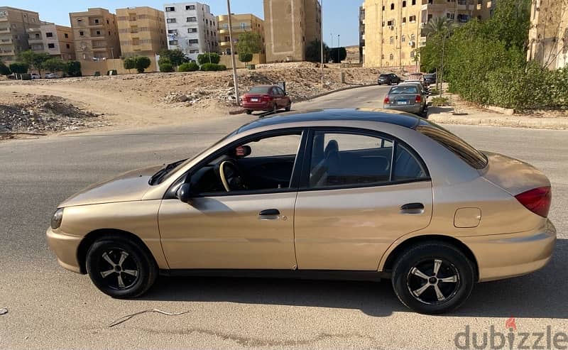 Kia Rio 2002 4