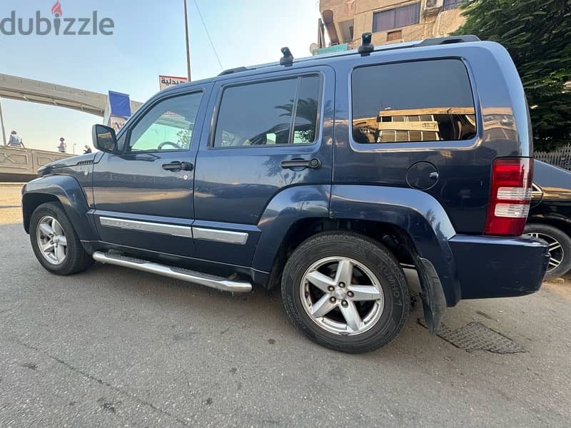 جيب شيروكى  2008  kk  /  2008  Jeep Cherokee 2