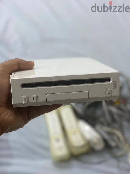 جهاز Nintendo wii للبيع 2