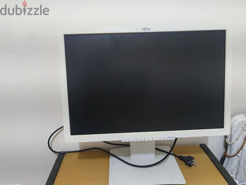 Fujitsu Monitor B22W-7 TFT 3