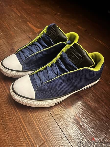 original converse kids shoes size 33.5 3