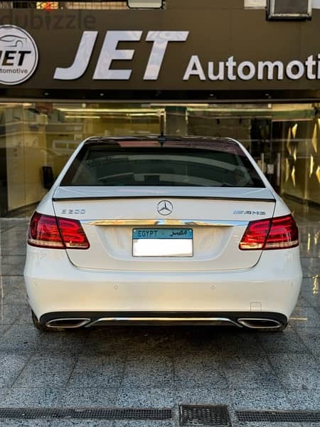 مرسيدس E200 AMG موديل 2015 حاله ممتازه 3