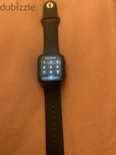 Apple watch Navy s6 40 mm mint condition 0