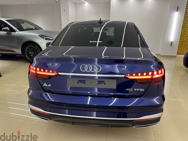 Audi A4 2024 zero wakil 4