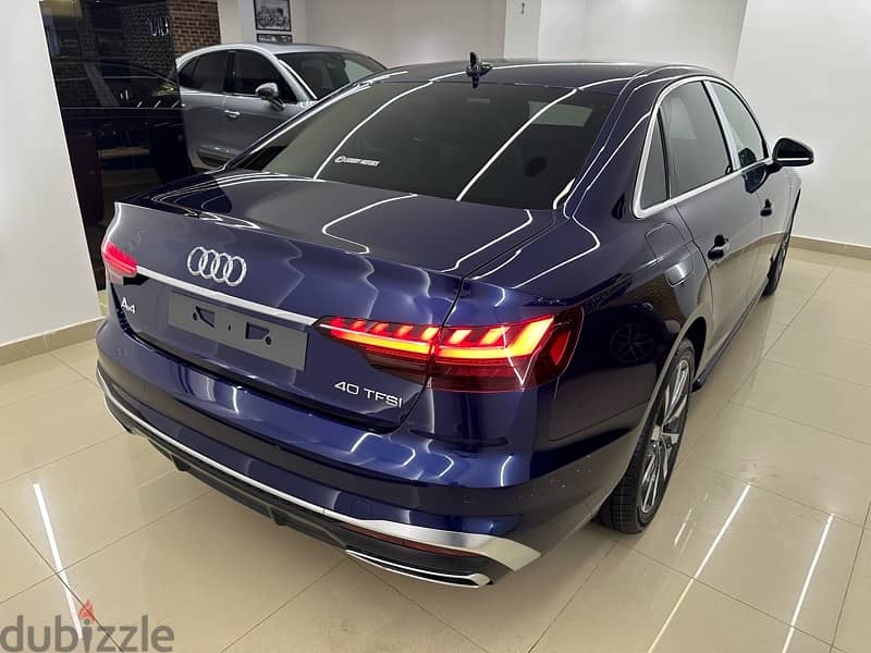 Audi A4 2024 zero wakil 5