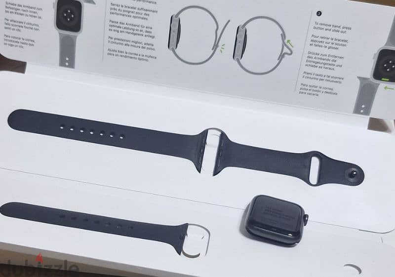 Apple Watch SE 40mm ( Space Grey ) 1