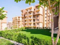 Apartment for sale in Ashgar City, a prime location in a landscaped view, with a 10% down payment, in a fully-serviced compound 0