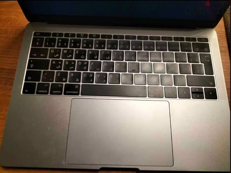 macbook pro 2017 1