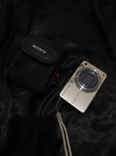 Digital camera