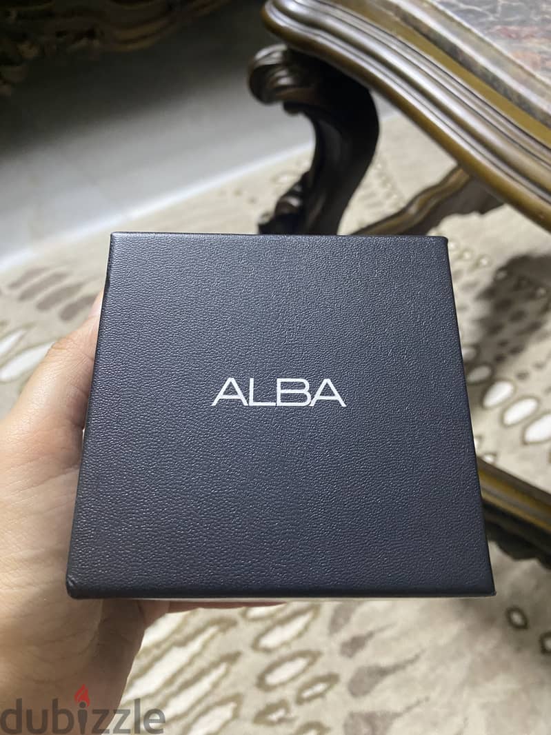 ساعة alba جديدة لم تستعمل تماما 1