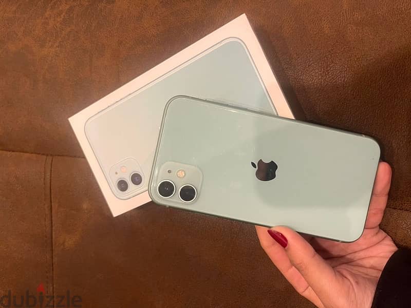 iphone 11 with box 3