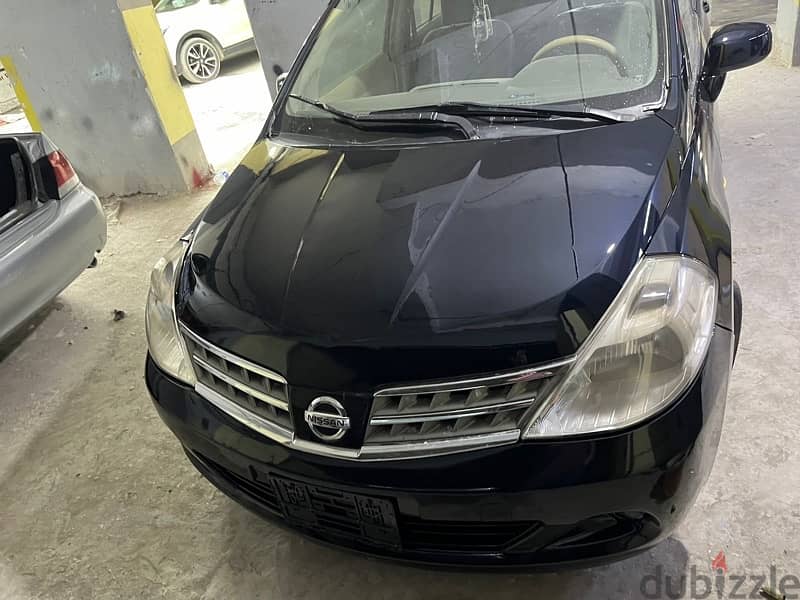 Nissan Tiida 2010 2