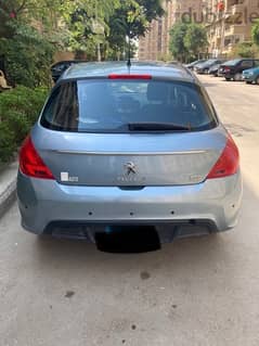 Peugeot 308 2012