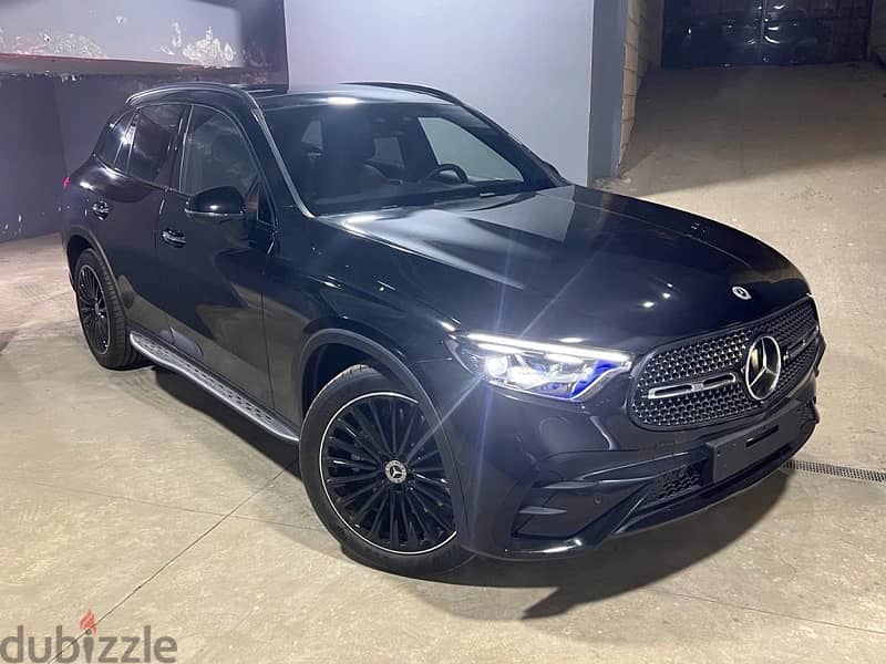 Mercedes-Benz GLC 300 2023 0